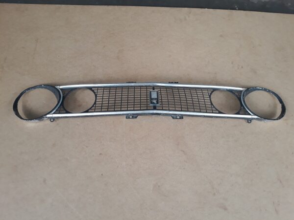 Grade Diantera Corcel GT 71 72 Original Usada - Imagem 2