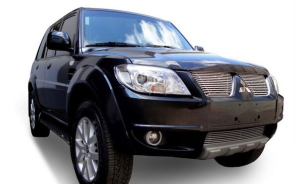 Sobregrae pajero Tr4 2010/15