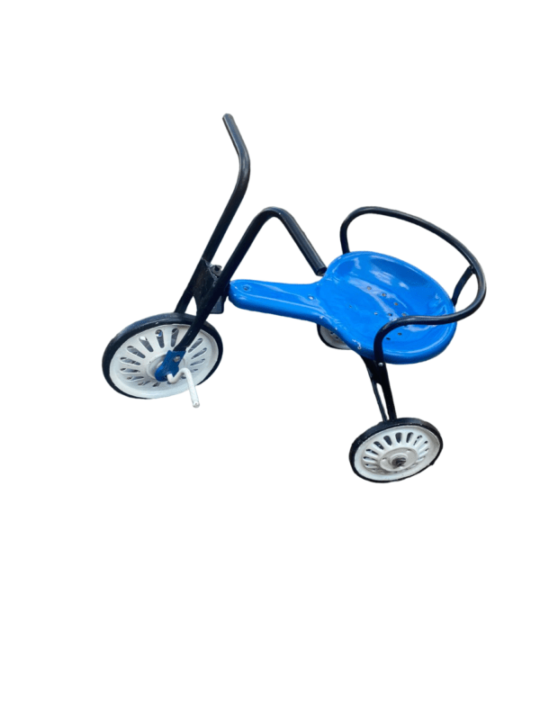 triciclo antigo de ferro