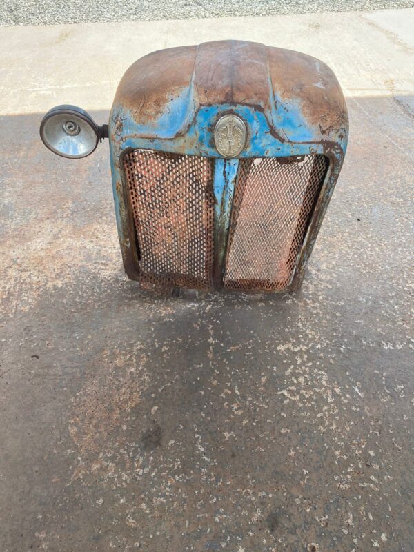 Frente Grade Trator Fordson 61 à 64 Original Usada - Imagem 6